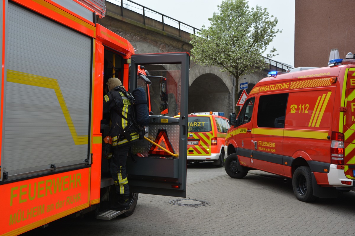 FW-MH: Er hat es wieder getan! Und wir lieben ihn dafür.
Rauchmelder rettet vermutlich ein Menschenleben und verhindert eine Schadensausbreitung.