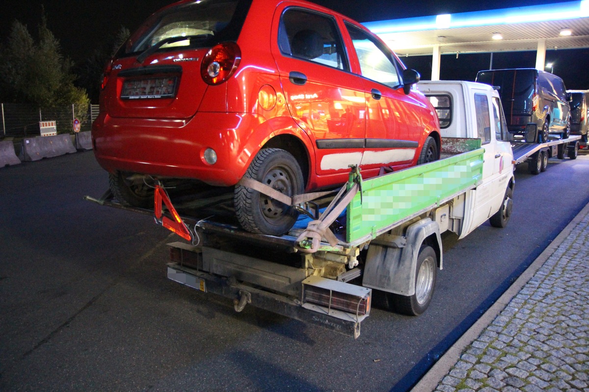 POL-BI: Mangelnde Ladungssicherung an Kleinlaster auf der A2