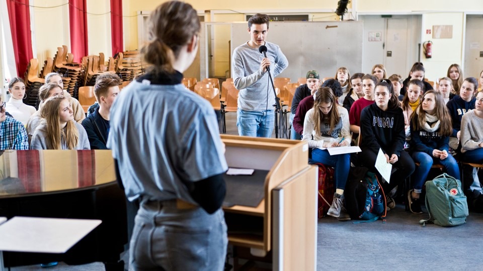 Start der Online-Kampagne #SchuleMachtDemokratie