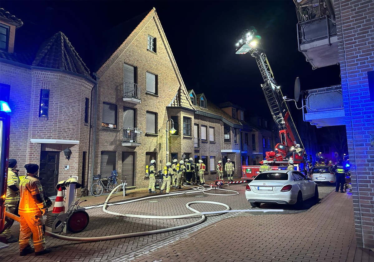 FF Goch: 5 Verletzte bei Wohnungsbrand