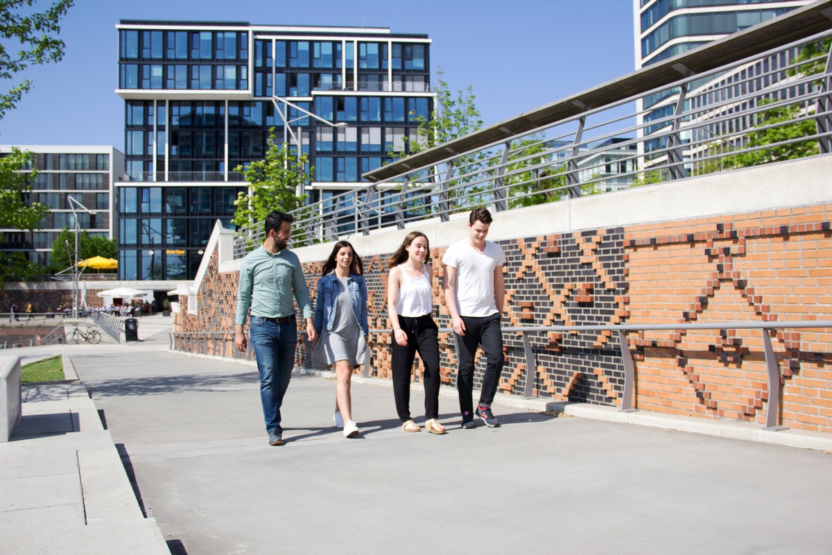 Hochschule gewährt Einblicke hinter die Kulissen / Offener Campustag an der MSH Medical School Hamburg