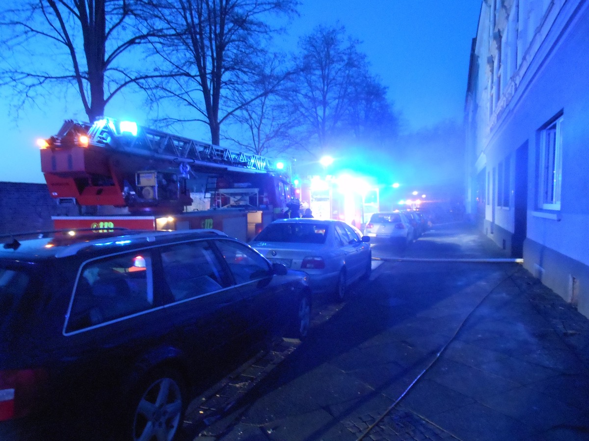 FW-DO: 13.02.2017 Kellerbrand in Mitte-Nord
Feuerwehr rückt innerhalb einer Stunde zweimal zur gleichen Einsatzstelle aus