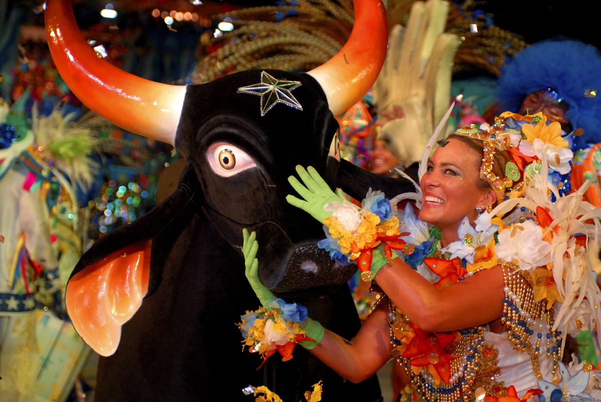 Parintins Folklore Festival kehrt nach zwei Jahren pandemiebedingter Pause zurück