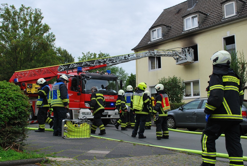 FW-MK: +++Abschlussmeldung - Wohnungsbrand in der Zollernstraße+++