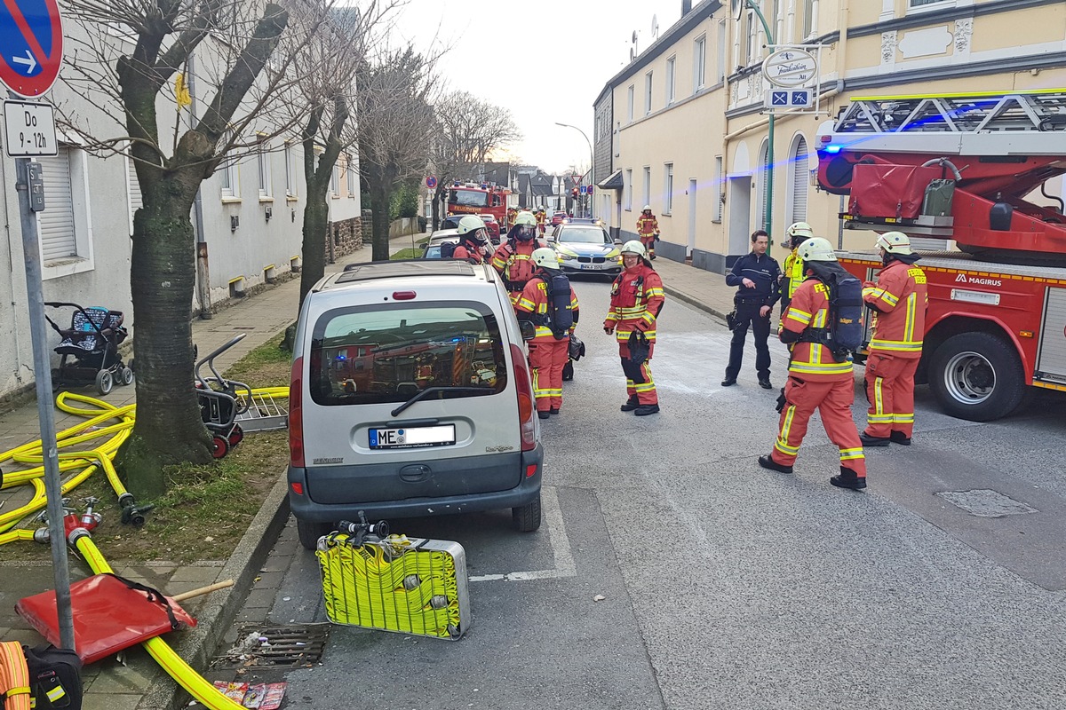 POL-ME: Brand im Keller eines Wohnhauses hat Folgen - Velbert - 1902142