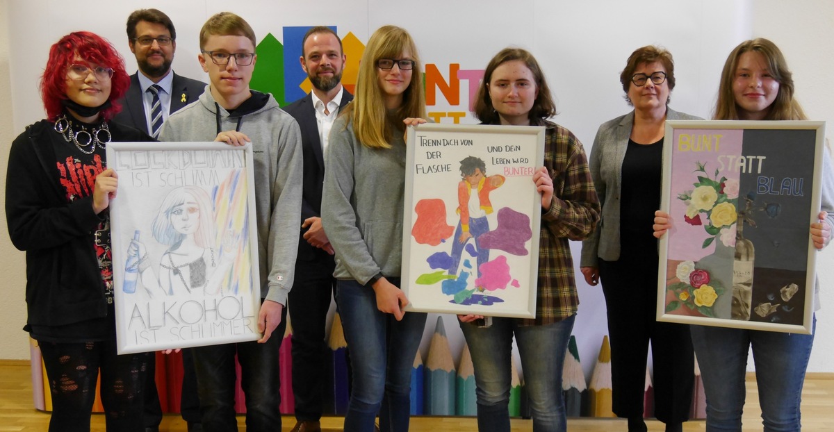 Schüler aus dem Landkreis Wittenberg gewinnen landesweiten Plakatwettbewerb gegen Komasaufen