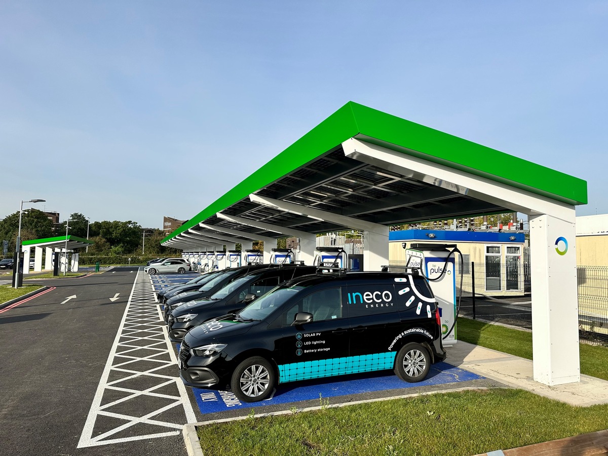 LONGi Solar Modules Power Charging Hub for 180 Electric Vehicles at UK’s National Exhibition Centre