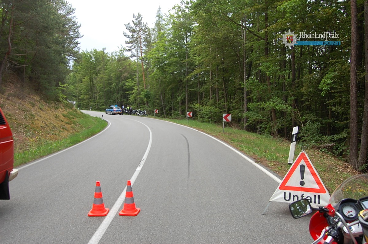 POL-PPWP: Motorradsaison beginnt: Wieder Tote und Verletzte