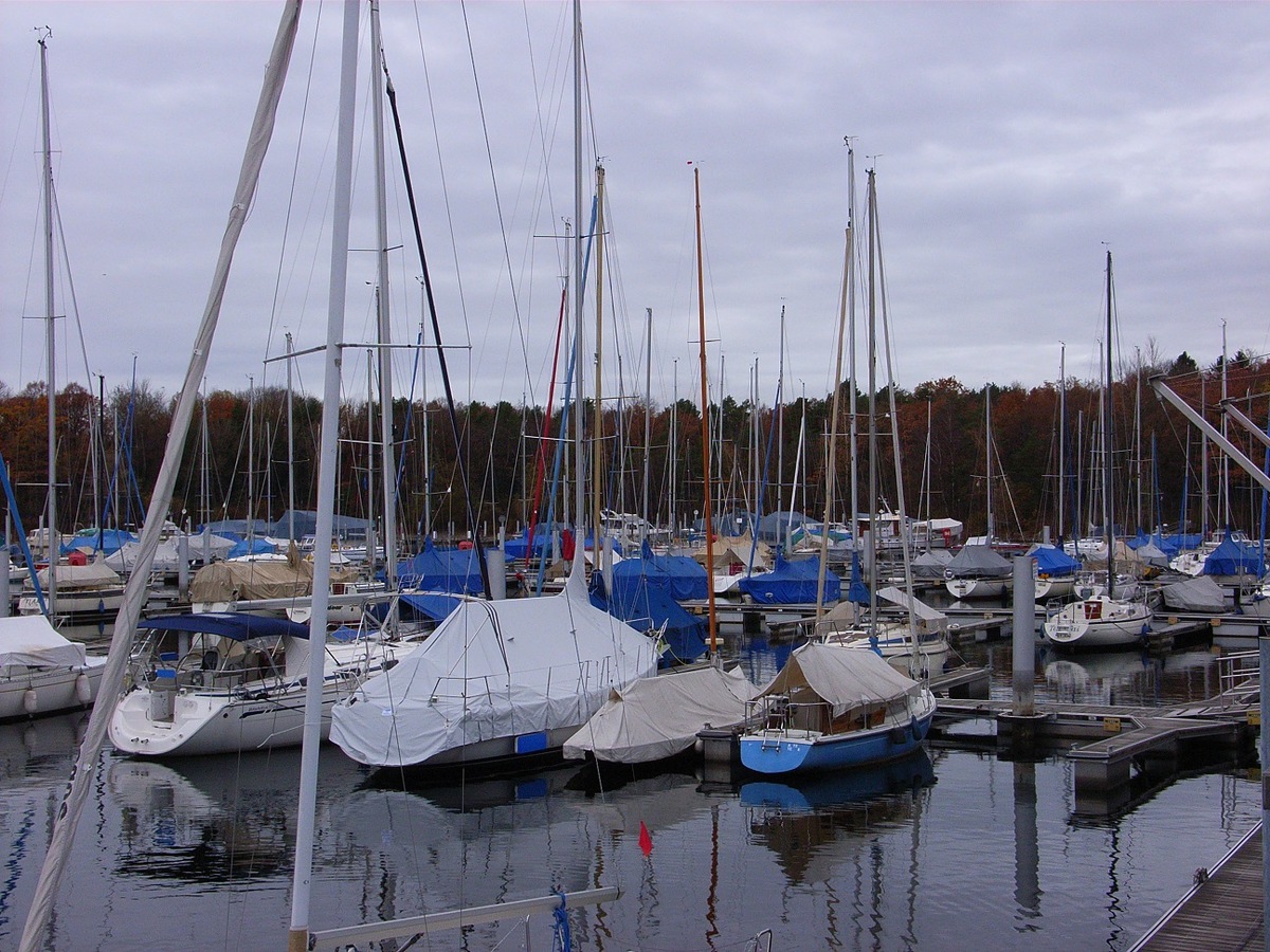 HZA-UL: Segelyacht geschmuggelt