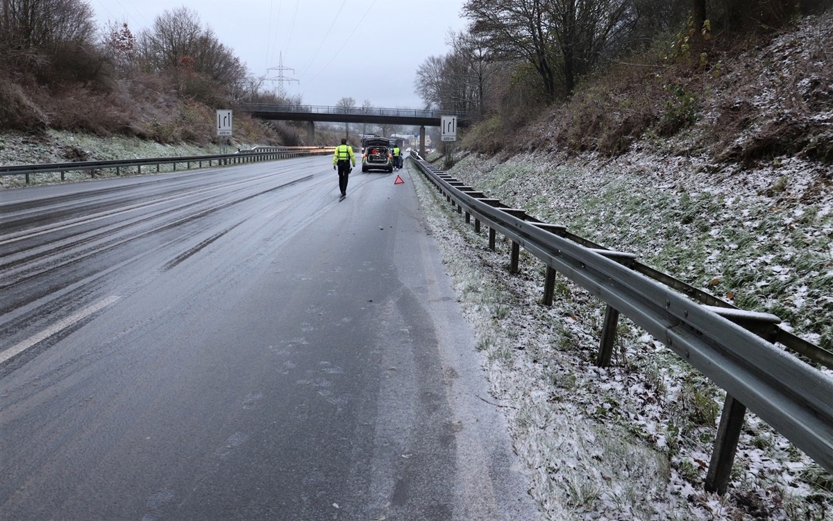 POL-HX: Bei Winterwetter auf geeignete Reifen achten