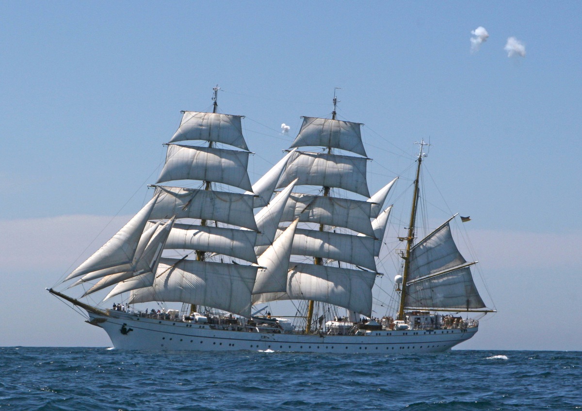 Segelschulschiff &quot;Gorch Fock&quot; geht auf große Fahrt (BILD)