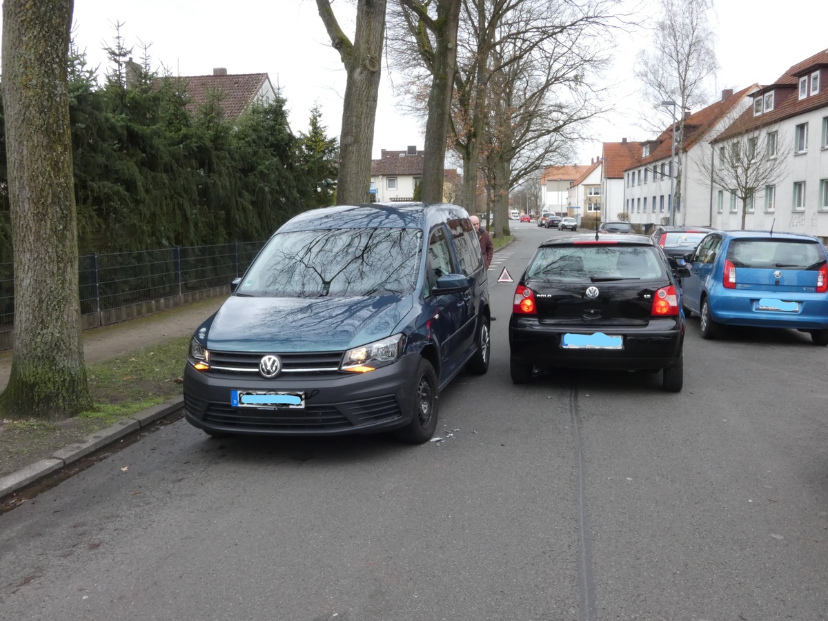 POL-CE: Celle - Vorrang missachtet - Autos kaputt