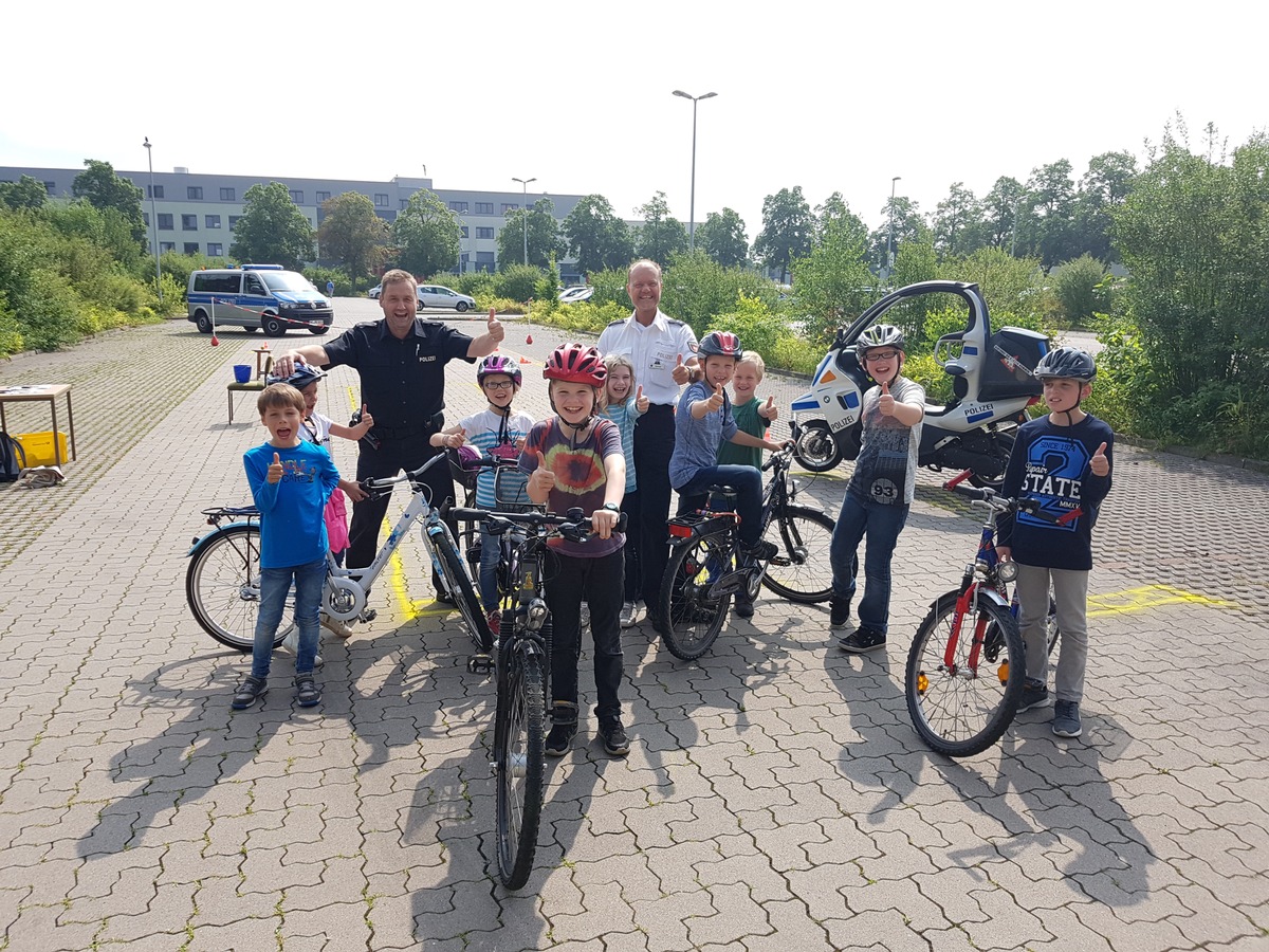 POL-NI: Ferienpass-Aktion bei der Polizei Nienburg / Schaumburg