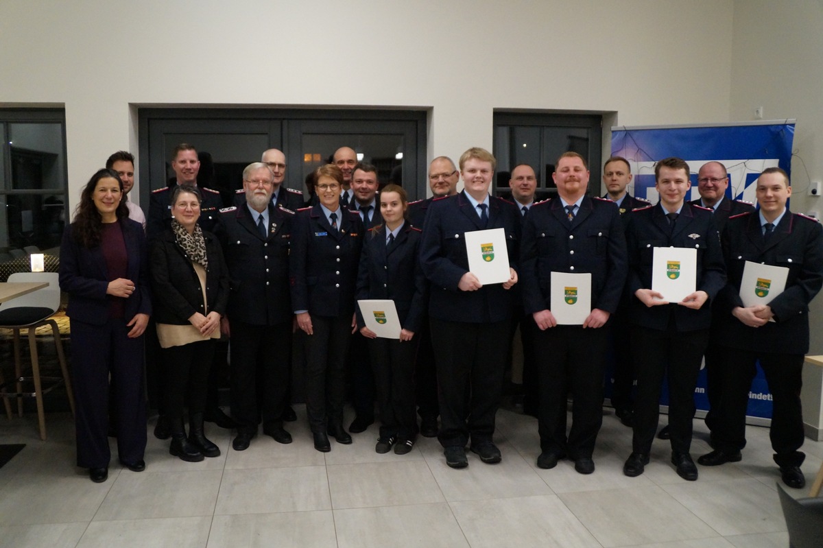 FW Wathlingen: Jahreshauptversammlung 2025 der Ortsfeuerwehr Adelheidsdorf - viele Beförderungen und Ehrungen