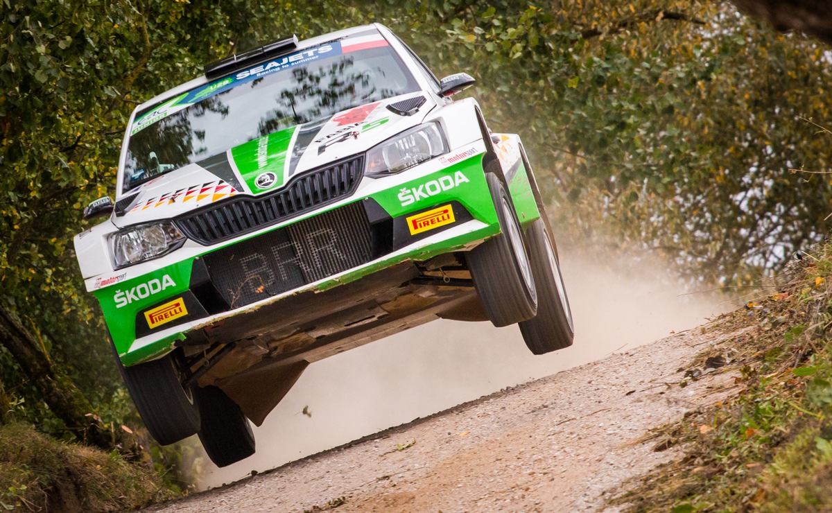 Großes Finale der Rallye-EM mit SKODA Dreikampf um den U28-Titel (FOTO)