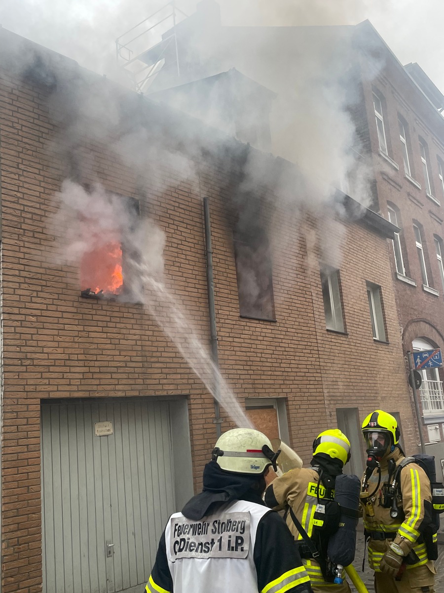 FW-Stolberg: Brand eines Wohnhauses