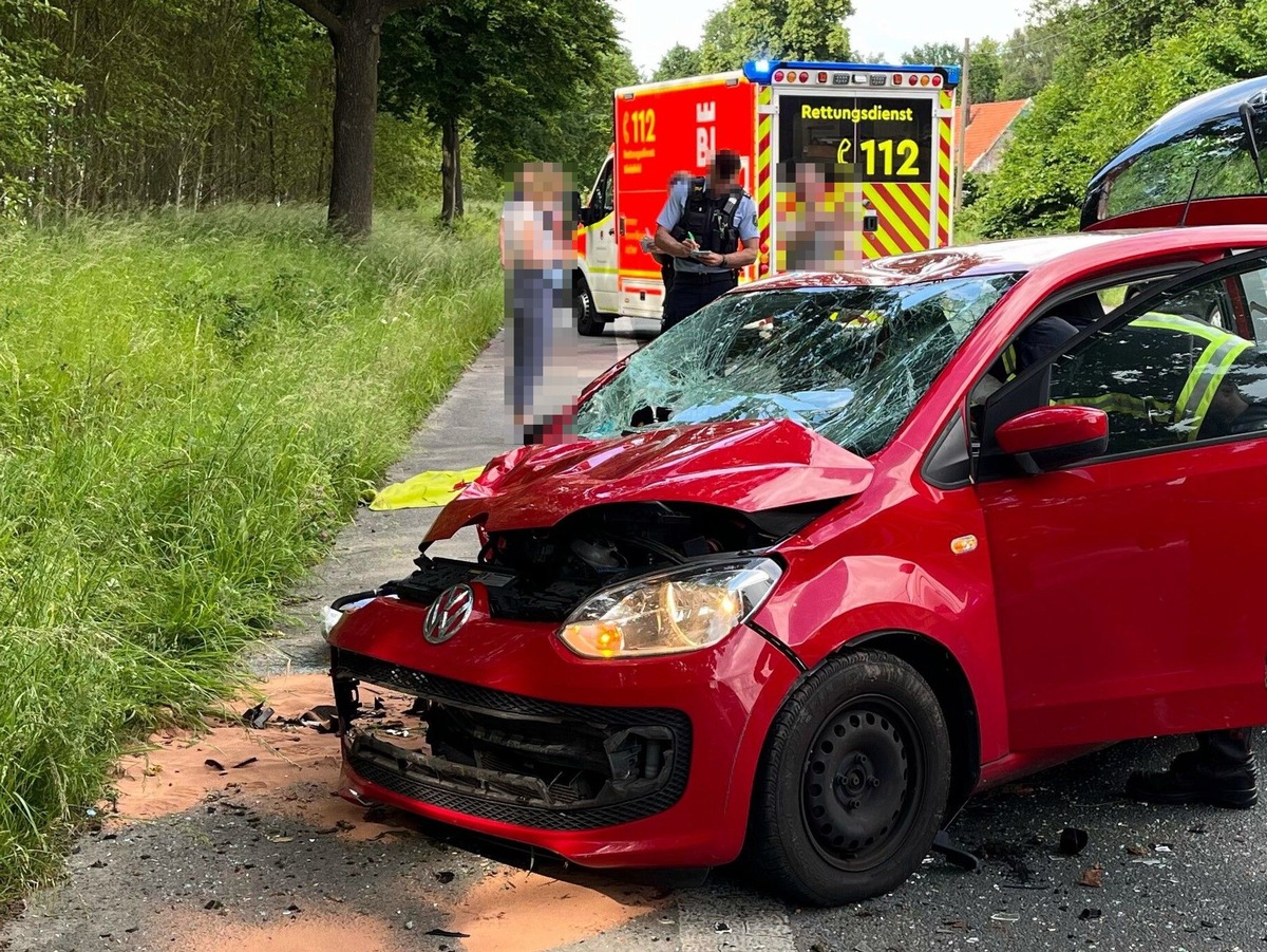 POL-BI: Totalschaden nach Alleinunfall