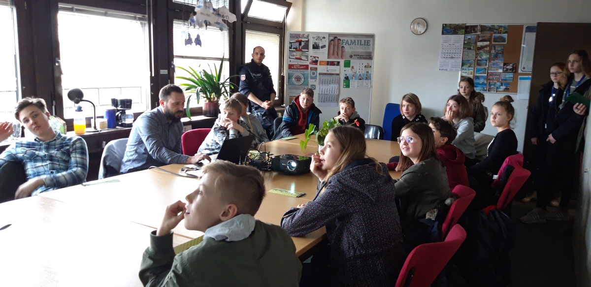 POL-LG: Polizei hautnah erleben ++ mehr als 140 Schüler verbringen Zukunftstag bei der Polizeiinspektion Lüneburg/Lüchow-D./Uelzen ++