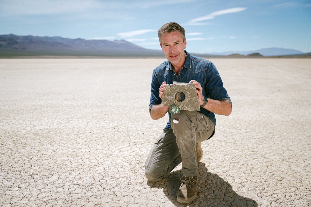 Dirk Steffens erlebt &quot;blaues Wunder&quot;: &quot;Terra X&quot;-Doku &quot;Rätselhafte Phänomene&quot; im ZDF (FOTO)