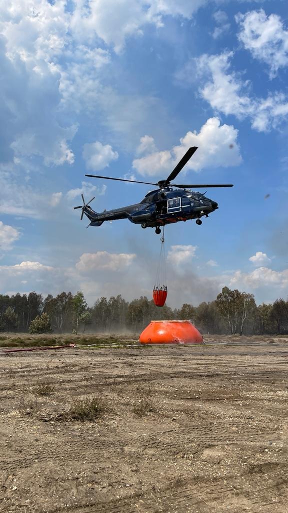 BPOLP Potsdam: Bundespolizei unterstützt weiterhin bei der Bekämpfung eines Wald- und Vegetationsbrandes in Jüterbog