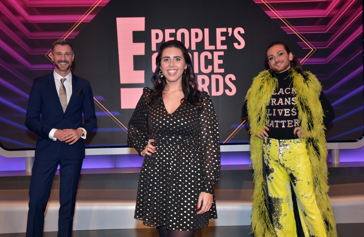 Ariana Baborie gewinnt den &quot;E! People&#039;s Choice Award&quot; in der Kategorie &quot;German Influencer of 2020&quot;