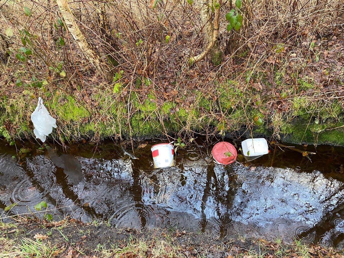 POL-NMS: 230221-4-pdnms Zeugenaufruf nach Gewässerverunreinigung, Rendsburg