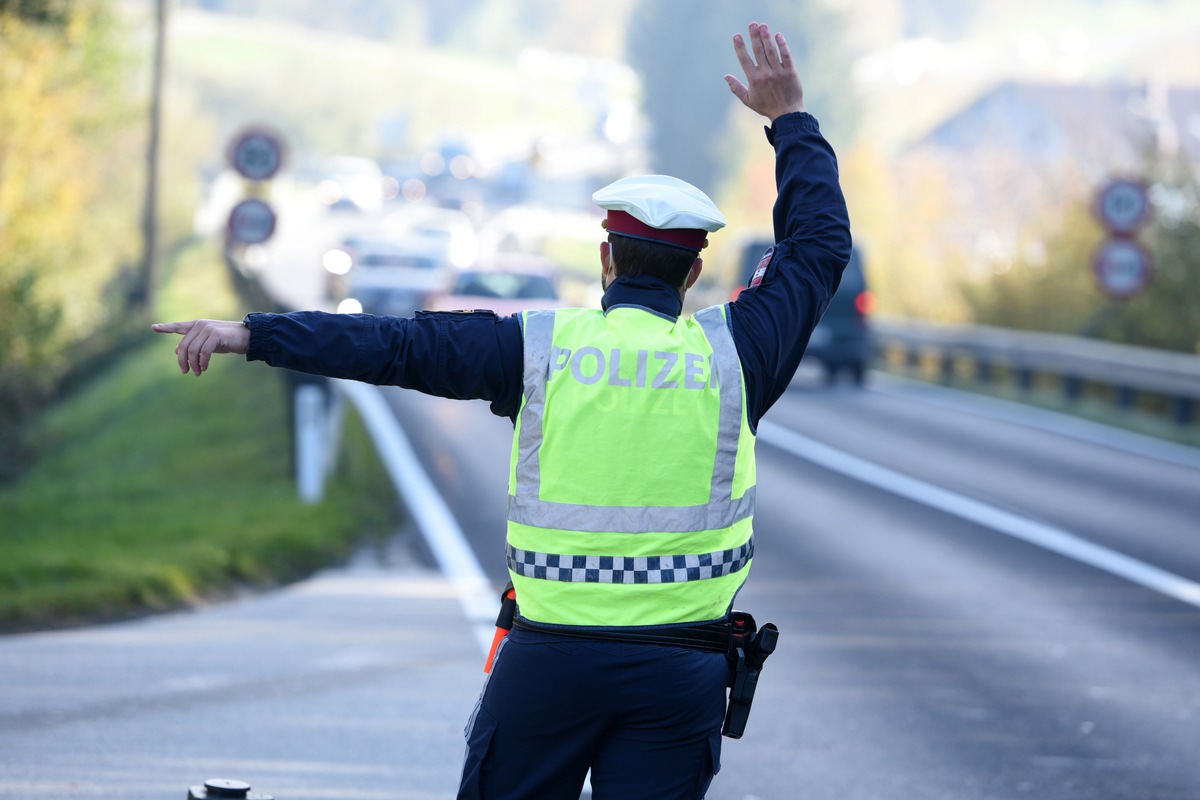 Österreichs Bundesministerium für Inneres modernisiert die Ausrüstung der Polizei mit der Einführung von Bodycams / Zukunftsweisende Technologie für mehr Sicherheit und Transparenz im Einsatz