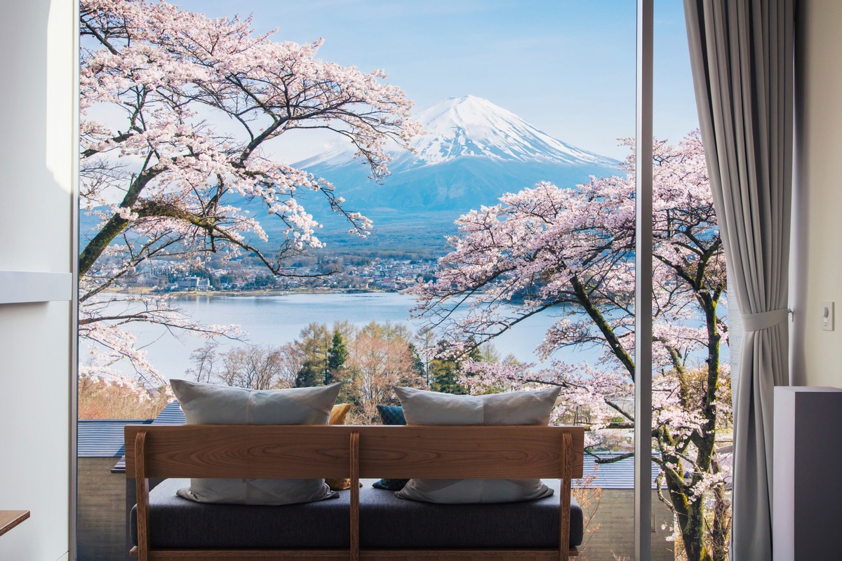 Medieninformation: Glamping in Japan – ein Luxus-Erlebnis unter freiem Himmel