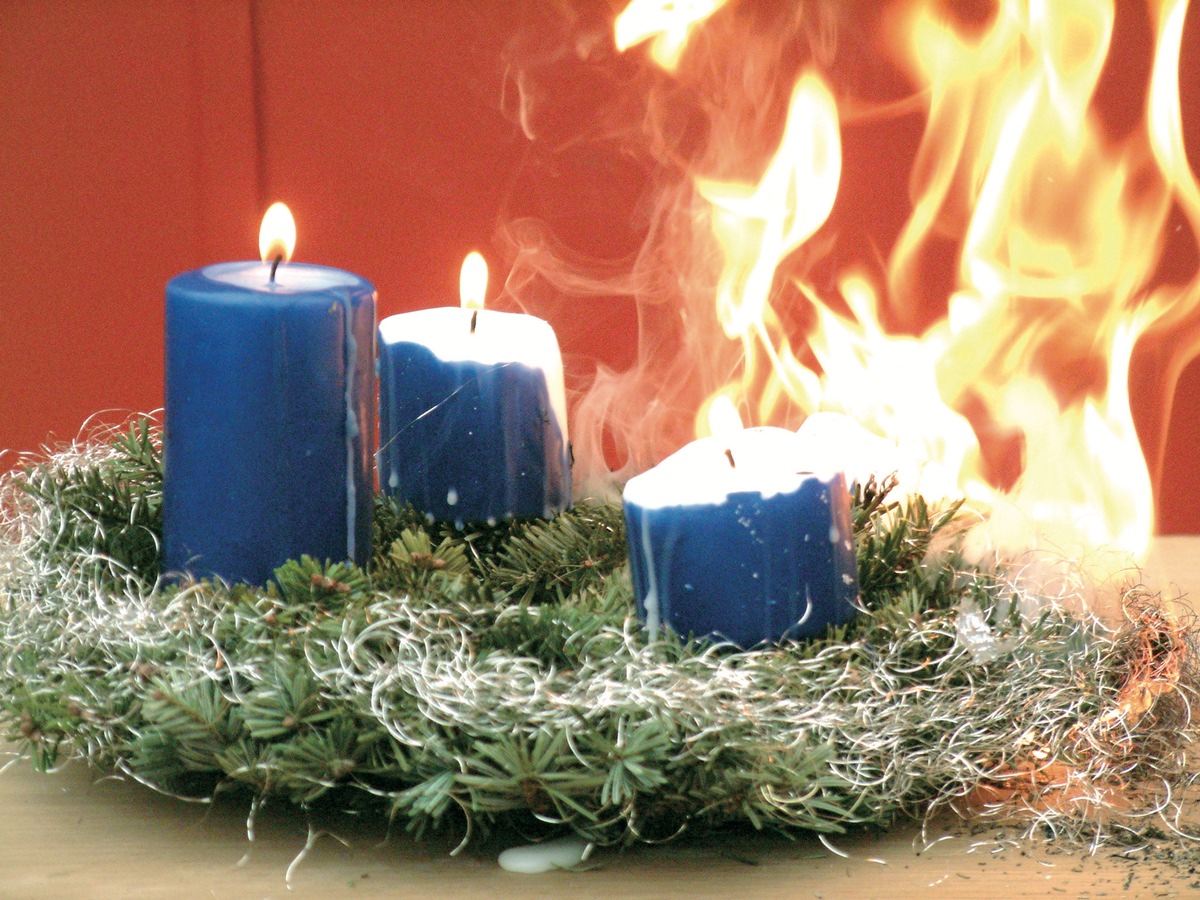 Brandgefährlicher Advent / Feuerwehrverband, Schornsteinfeger und Initiative Rauchmelder retten Leben warnen in der Adventszeit vor erhöhten Gefahren und geben wertvolle Tipps zur Brandprävention