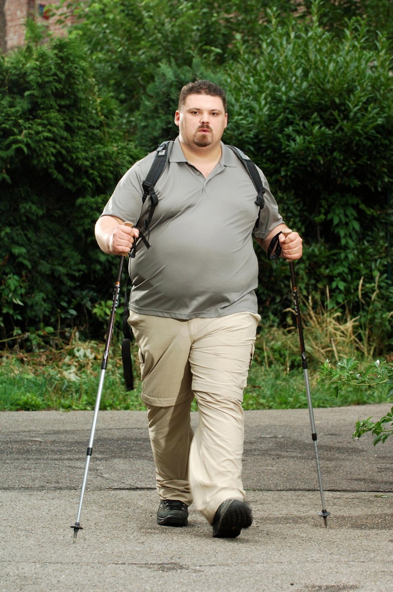 Halbzeit nach 700 Kilometern Fußmarsch: Nur noch ein Tag für Kölner Diät-Wanderer Michael Enkel bis zur Ankunft in Berlin