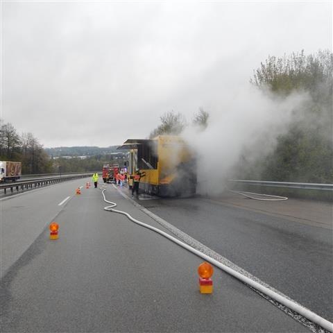 POL-PPKO: Lkw-Brand auf der BAB 48