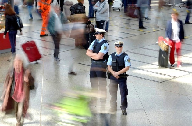 BPOL-KS: Rollator im Bahnhof gestohlen