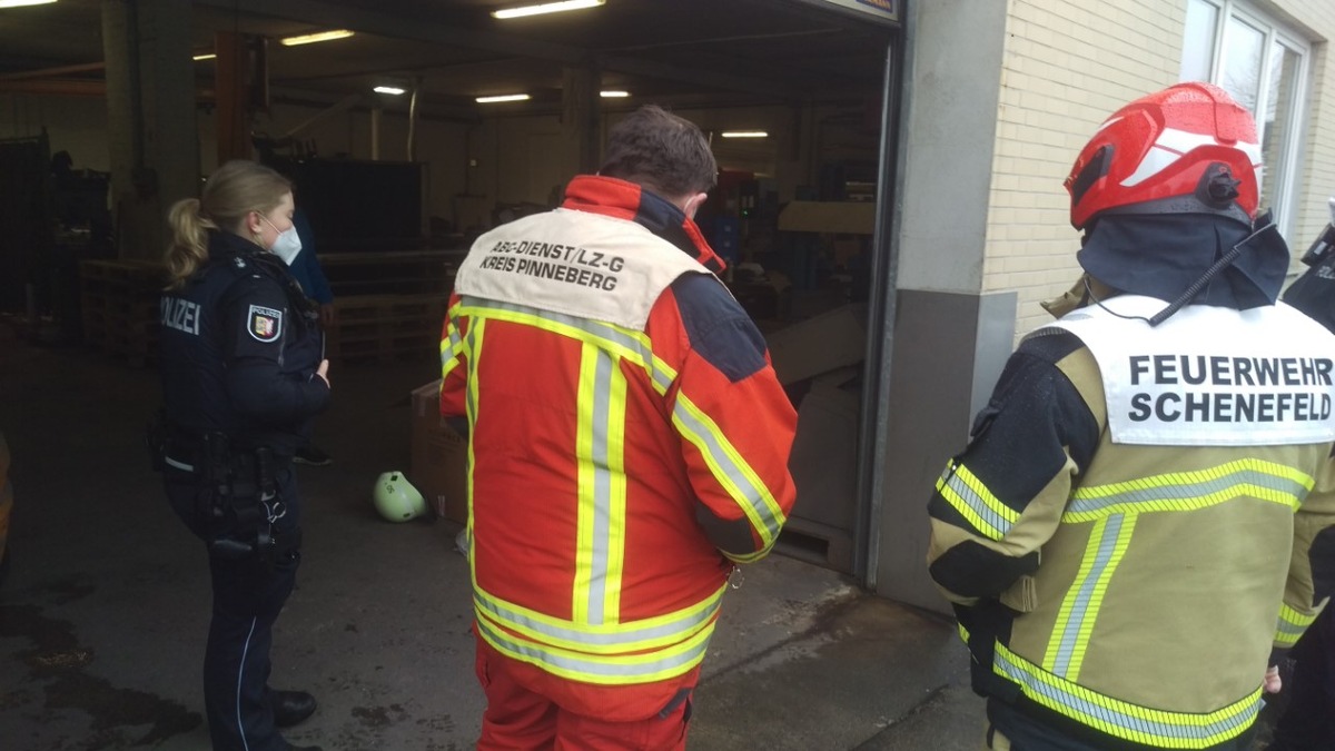 FW-PI: Verdächtige Pakete lösen Großeinsatz für die Feuerwehr aus - Inhalt ungefährlich