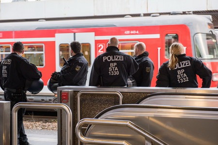 BPOLI MD: Die Bundespolizeiinspektion Magdeburg informiert zum Fußballderby des 1. FC Magdeburg gegen FC St. Pauli