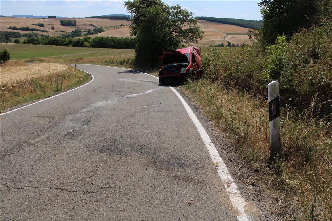 POL-PDKL: Verkehrsunfall mit zwei verletzten Personen