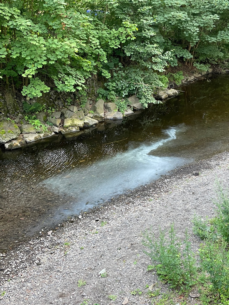 POL-GÖ: (337/2023) Oder in Bad Lauterberg mit Farbe verunreinigt - Verursacher unbekannt, Polizei ermittelt