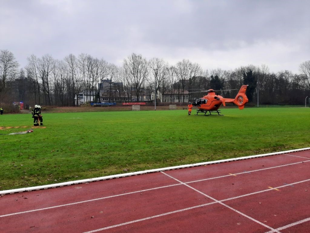 FW-Erkrath: Fettbrand forderte eine verletzte Person