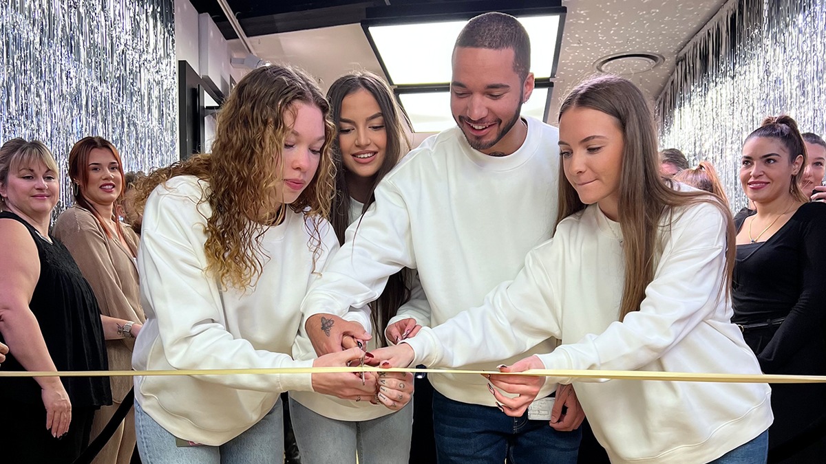 &quot; Youngstar Academy &quot; : les apprenti-e-s prennent le contrôle d&#039;une boutique chez Manor Genève !