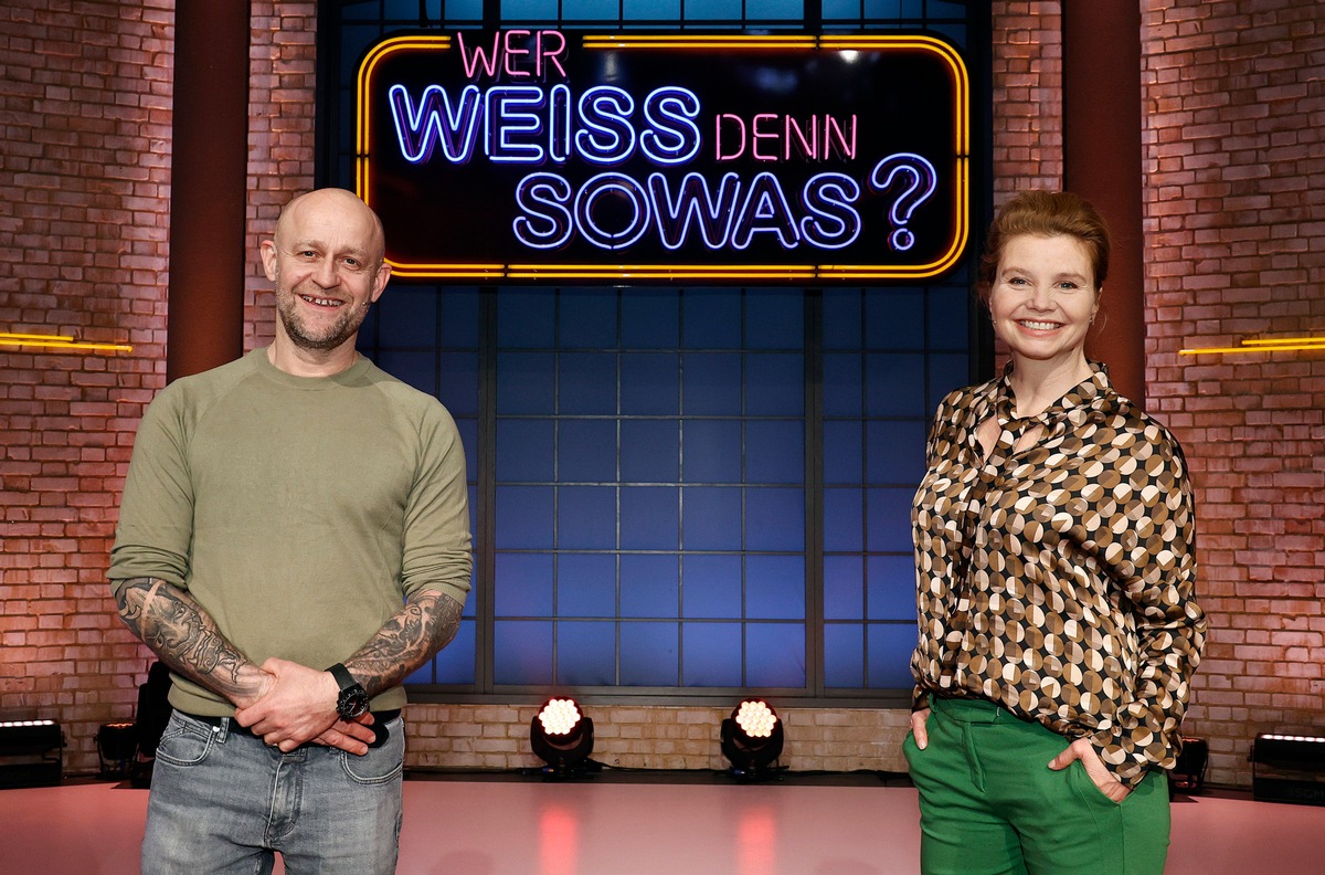 Das Erste: Raten und Lachen: Annette Frier, Jürgen Vogel, Rüdiger Hoffmann und Ingo Oschmann bei &quot;Wer weiß denn sowas?&quot;/ Das Wissensquiz vom 1. bis 5. März 2021, um 18:00 Uhr im Ersten