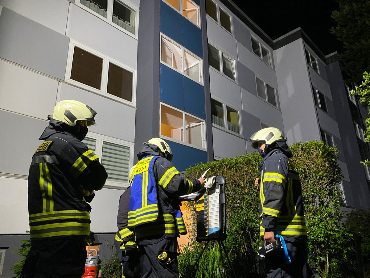 FW-EN: Brand in Wäschetrockner