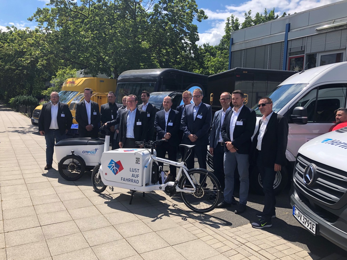 Initiative Urbane Logistik Hannover: Start des ersten Pilotprojektes zur innovativen Paketbelieferung