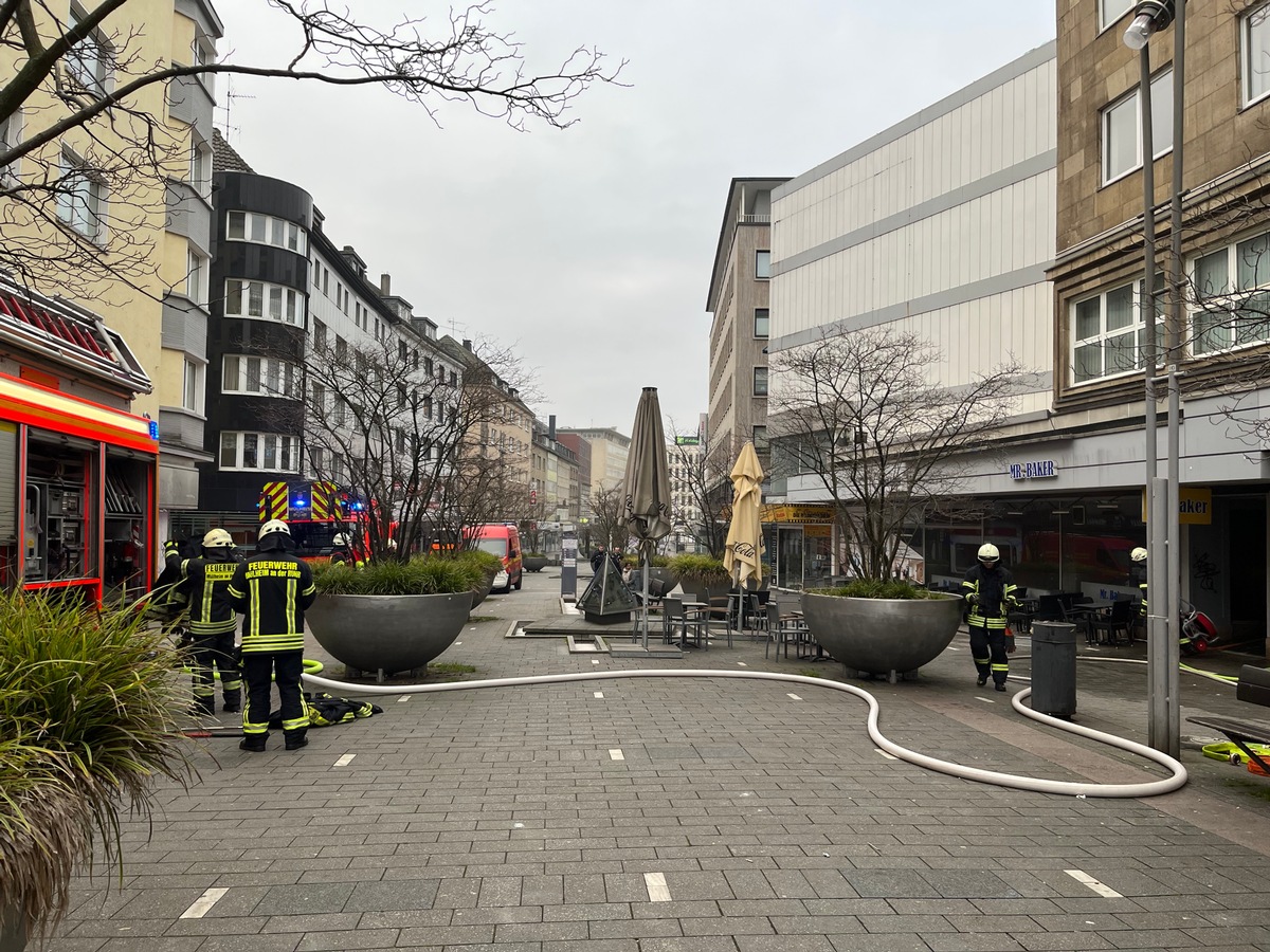 FW-MH: Rauchentwicklung in Bäckerei - keine Verletzten