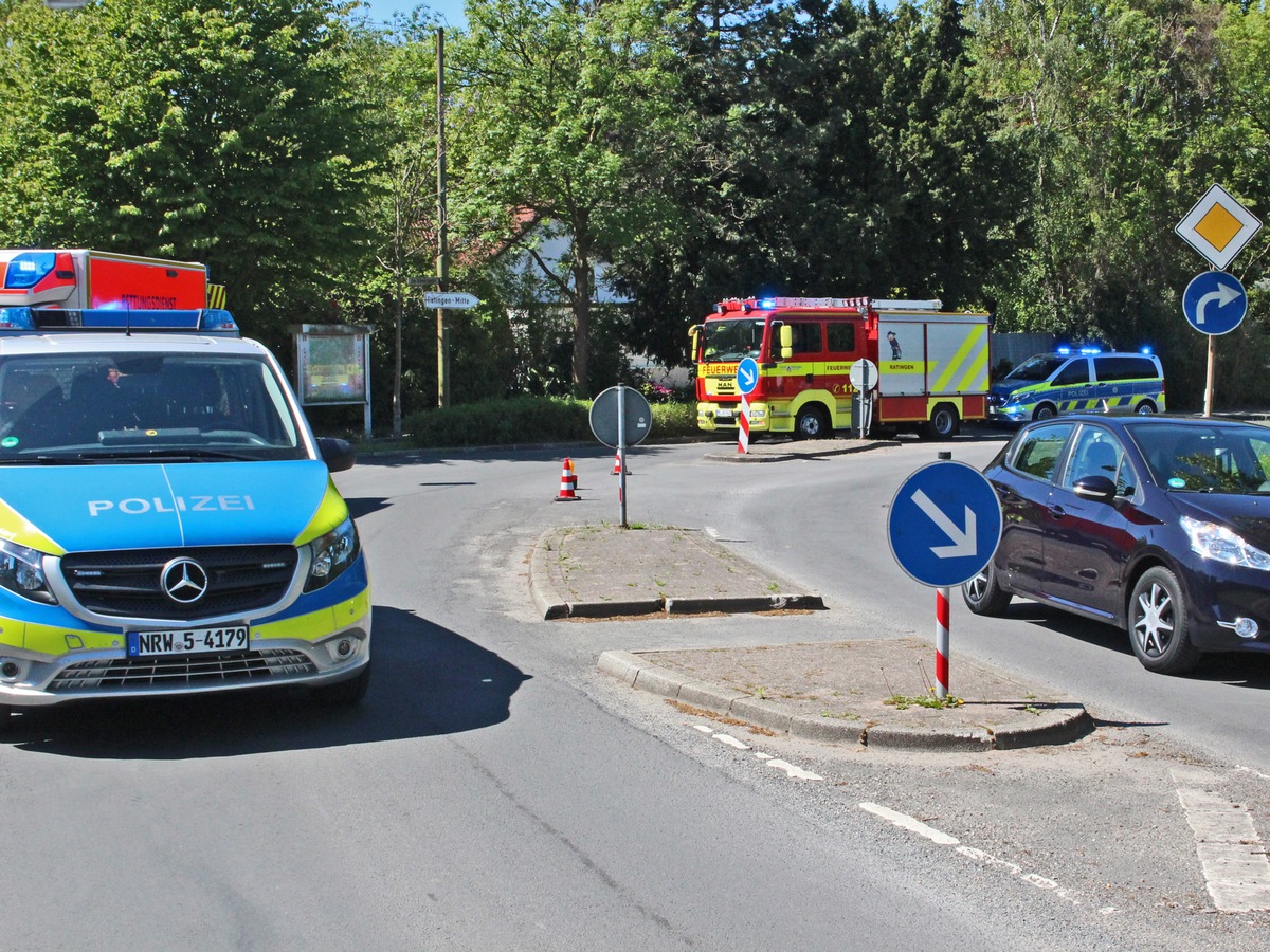 POL-ME: 72-jähriger Leichtkraftrad-Fahrer bei Alleinunfall schwer verletzt - Ratingen - 2005027