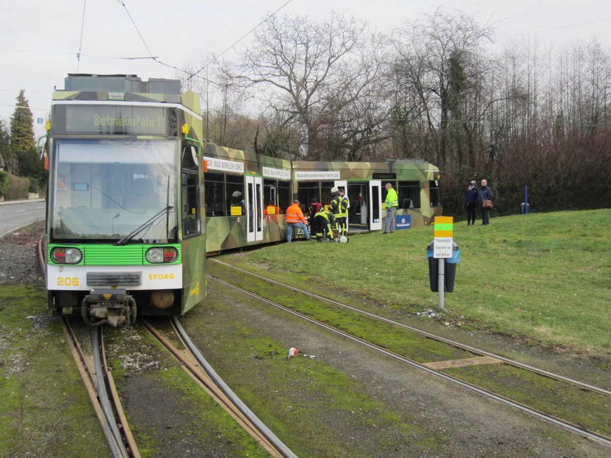 FW-MH: Straßenbahn entgleist