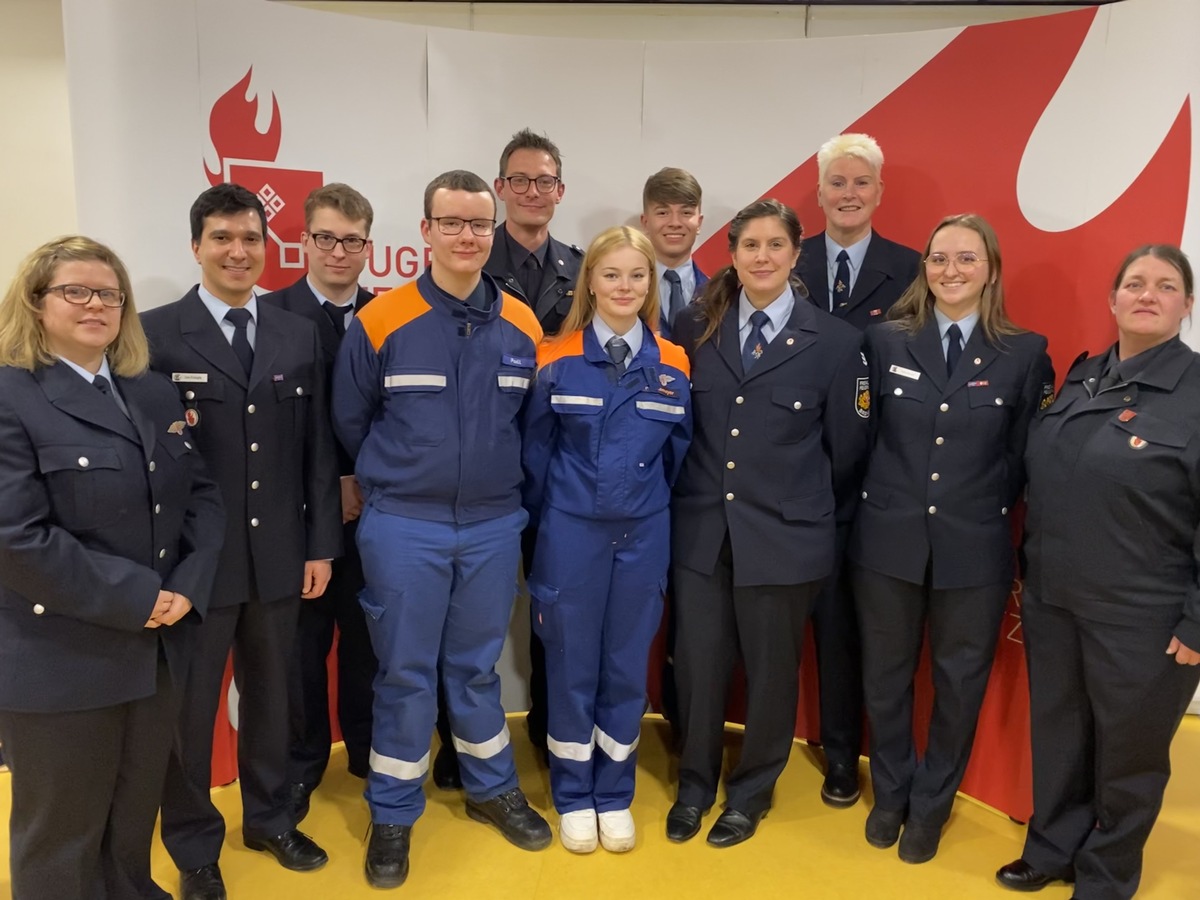 FW Bremerhaven: Neuer stellvertretender Landesjugendfeuerwehrwart Bremen kommt erstmalig aus Bremerhaven