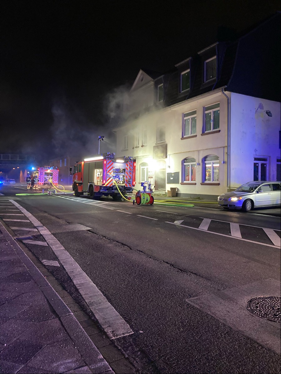 POL-ME: Brand in leerstehendem Haus - Polizei stellt jugendliche Tatverdächtige - Hilden - 2201012