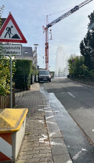 POL-PDNW: Beschädigter Hydrant nach Verkehrsunfallflucht