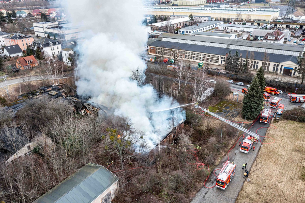 FW Dresden: Informationen zum Einsatzgeschehen der Feuerwehr Dresden vom 11. Februar 2022