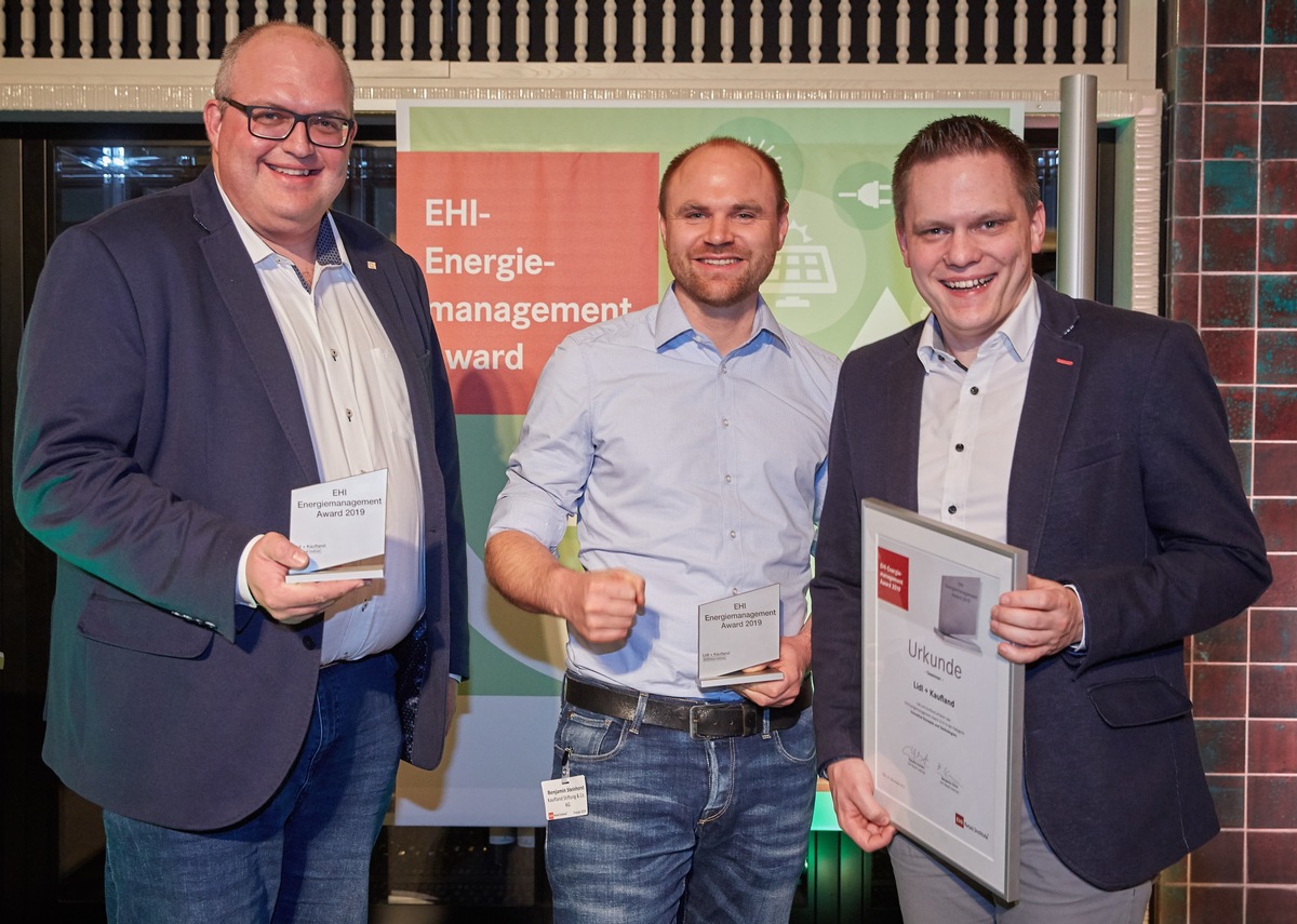 Lidl und Kaufland gewinnen EHI Energiemanagement Award / Gemeinsames Projekt für nachhaltige Mobilität im urbanen Raum von Lidl und Kaufland mit Volkswagen WeShare ausgezeichnet (FOTO)