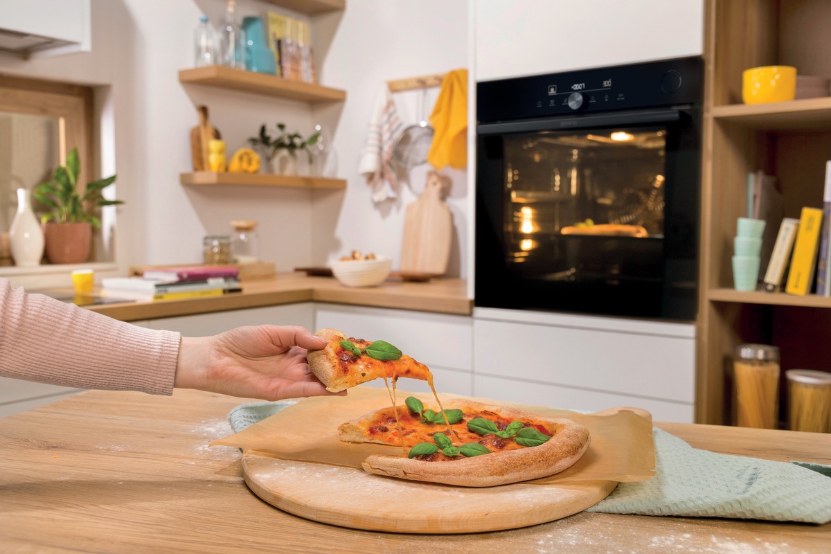 Pizza wie vom Profi / Gorenje OptiBake mit Pizza-Funktion